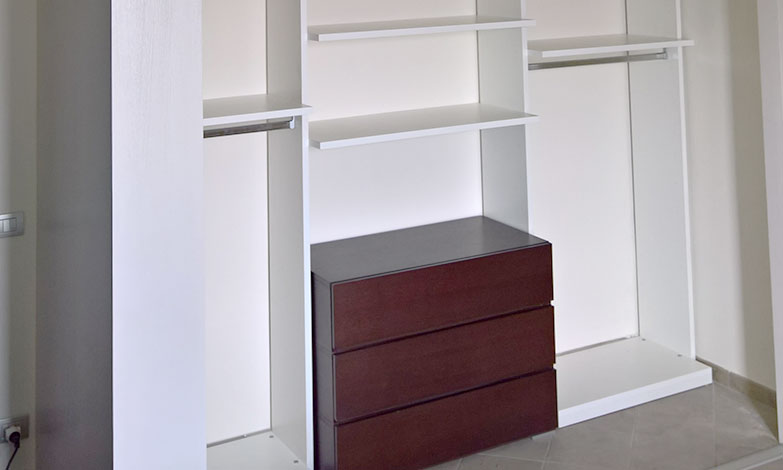 interno cabina armadio