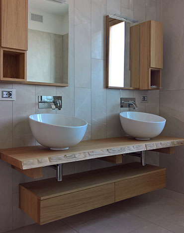 mobile bagno in rovere naturale