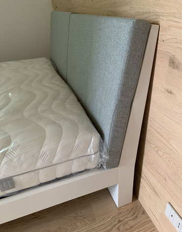 Camera letto rovere con testata imbottita